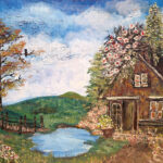 ציור נוף של בקתה כפרית ליד אגם, מוקפת עצים, פרחים ונוף ירוק