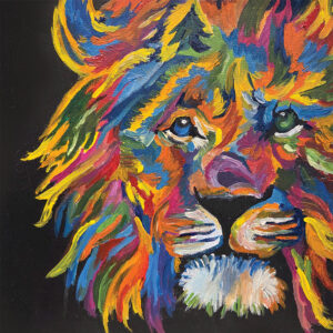 ציור דיוקן של אריה בצבעים עזים עם מבט חזק על רקע כהה