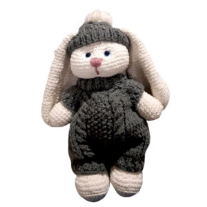 בובה סרוגה בעבודת יד